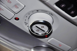2012款大众迈腾旅行轿车2.0TSI