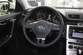 2012款大众迈腾旅行轿车2.0TSI