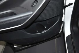 2013款现代全新胜达2.4L自动四驱智能型