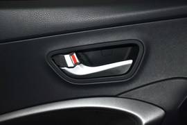 2013款现代全新胜达2.4L自动四驱智能型