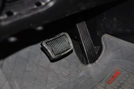 2013款现代全新胜达2.4L自动四驱智能型