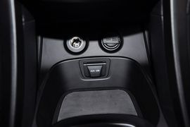 2013款现代全新胜达2.4L自动四驱智能型