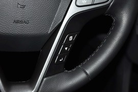 2013款现代全新胜达2.4L自动四驱智能型