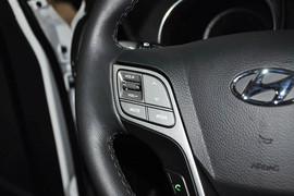 2013款现代全新胜达2.4L自动四驱智能型