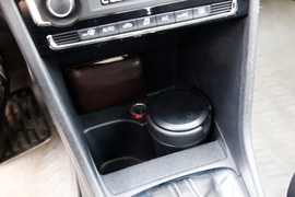 2014款一汽-大众新捷达1.6L自动豪华型深度试驾