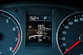 2014款一汽-大众新捷达1.6L自动豪华型深度试驾