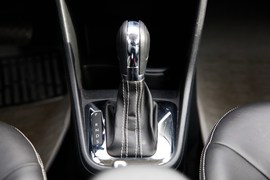 2014款一汽-大众新捷达1.6L自动豪华型深度试驾