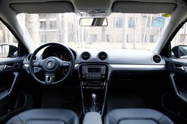 2014款一汽-大众新捷达1.6L自动豪华型深度试驾