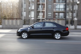 2014款一汽-大众新捷达1.6L自动豪华型深度试驾