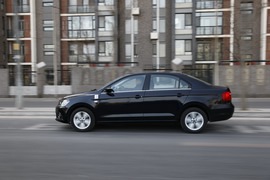 2014款一汽-大众新捷达1.6L自动豪华型深度试驾