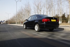 2014款一汽-大众新捷达1.6L自动豪华型深度试驾