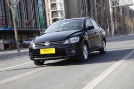 2014款一汽-大众新捷达1.6L自动豪华型深度试驾