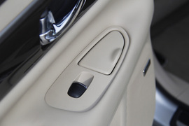 深度测评全新东风日产天籁公爵