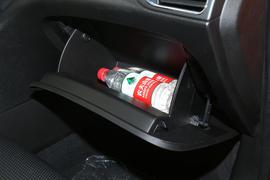 2017款奇瑞艾瑞泽5