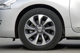 深度测评全新东风日产天籁公爵