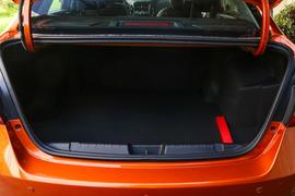 2017款奇瑞艾瑞泽5