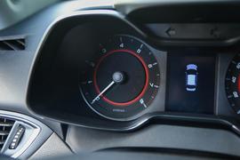 2017款奇瑞艾瑞泽5