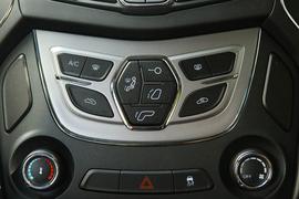 2017款奇瑞艾瑞泽5