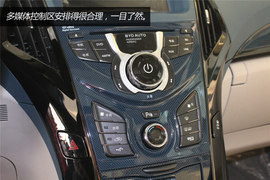 比亚迪秦实拍图解