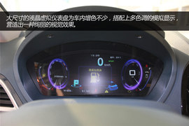 比亚迪秦实拍图解