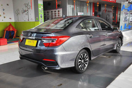 2013款本田凌派1.8L