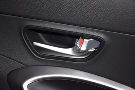 2013款现代全新胜达2.4L自动四驱尊贵型