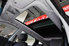 2013款现代全新胜达2.4L自动四驱尊贵型