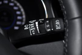2013款现代全新胜达2.4L自动四驱尊贵型