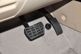 2013款北京汽车E150自动乐天型