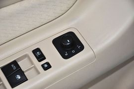 2013款北京汽车E150自动乐天型