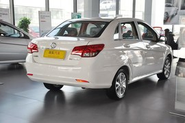 2013款北京汽车E150自动乐天型