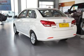 2013款北京汽车E150自动乐天型