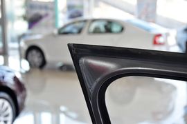 2013款斯柯达昕锐1.6L手动优选型