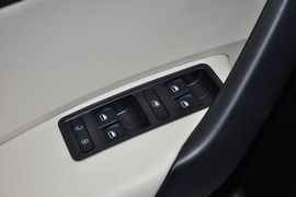 2013款斯柯达昕锐1.6L手动优选型