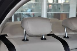2013款斯柯达昕锐1.6L手动优选型