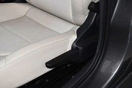 2013款斯柯达昕锐1.6L手动优选型