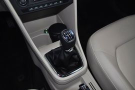 2013款斯柯达昕锐1.6L手动优选型
