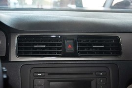 2013款斯柯达昕锐1.6L手动优选型