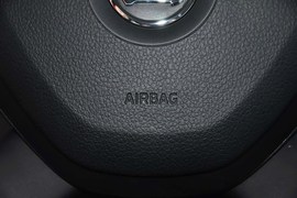 2013款斯柯达昕锐1.6L手动优选型