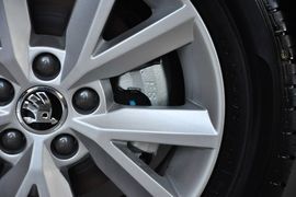 2013款斯柯达昕锐1.6L手动优选型