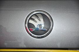 2013款斯柯达昕锐1.6L手动优选型