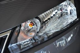 2013款斯柯达昕锐1.6L手动优选型