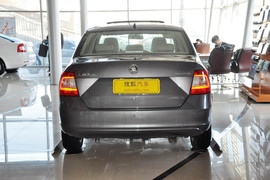 2013款斯柯达昕锐1.6L手动优选型