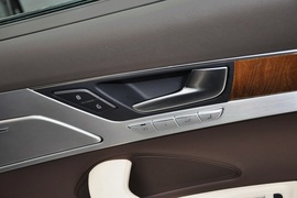2013款奥迪A8L