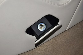 2013款奥迪A8L