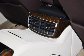 2013款奥迪A8L