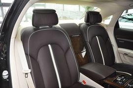 2013款奥迪A8L