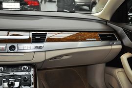 2013款奥迪A8L