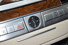 2013款奥迪A8L
