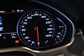 2013款奥迪A8L